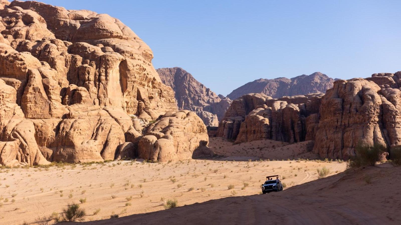 Hotel Wadi Rum Caeser Camp Esterno foto