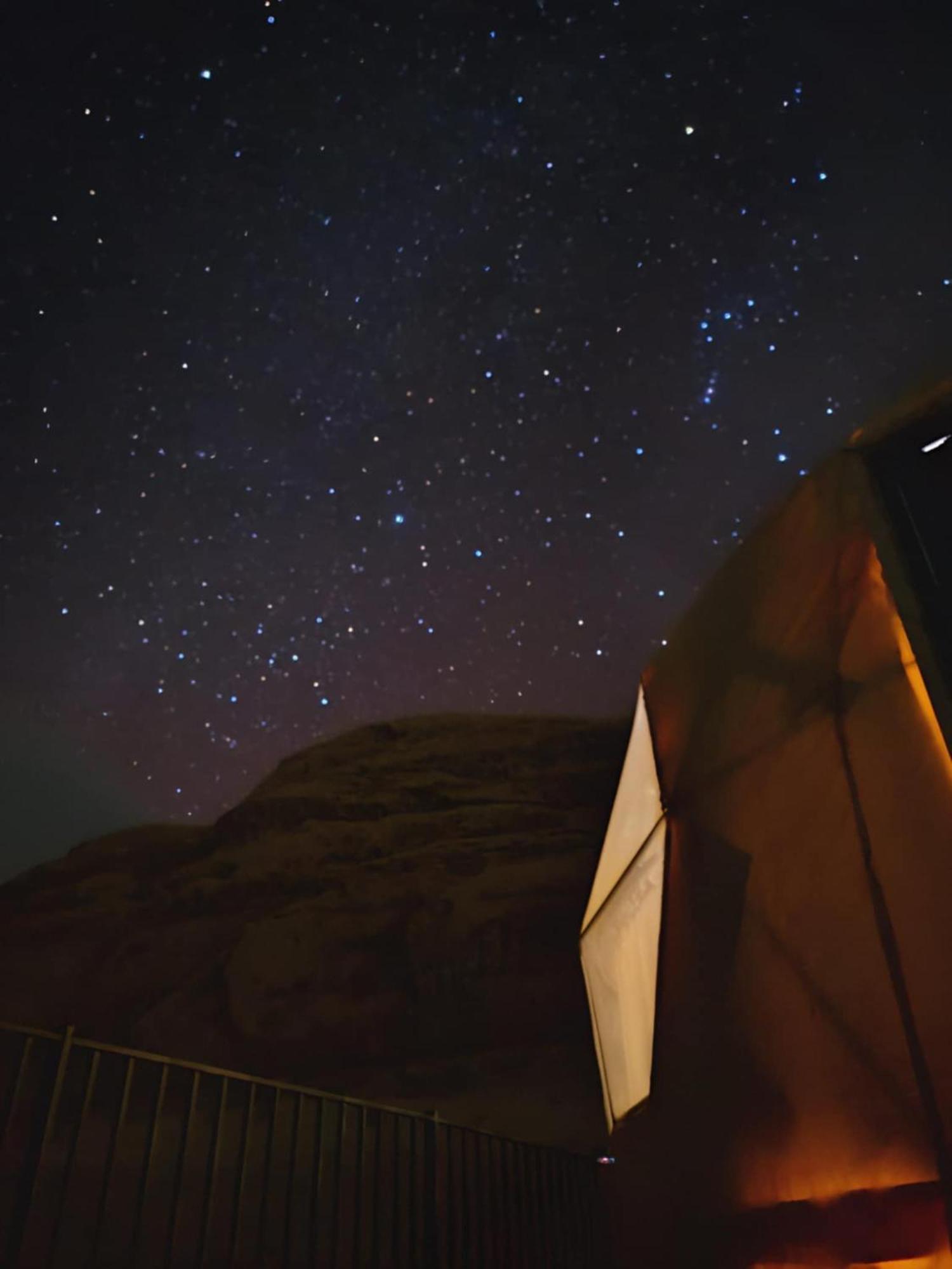 Hotel Wadi Rum Caeser Camp Esterno foto