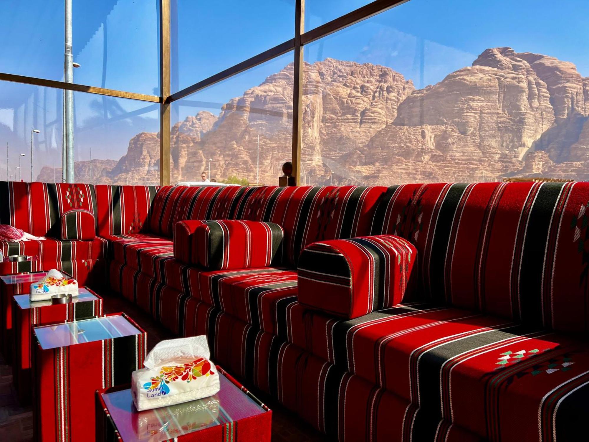 Hotel Wadi Rum Caeser Camp Esterno foto